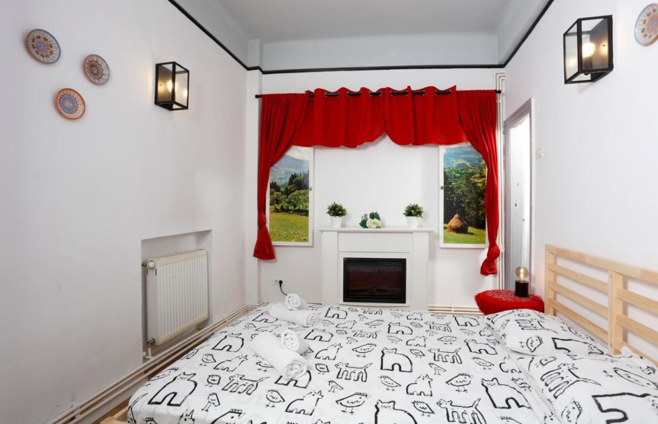 Traditional Modern 3 Bedroom In Center * Bucharest