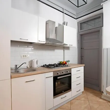 Traditional Modern 3 Bedroom Apartment In Center Bucarest Esterno foto