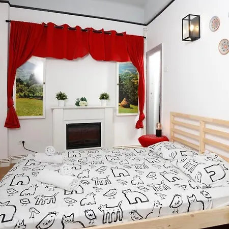 Traditional Modern 3 Bedroom Apartment In Center Bucarest Esterno foto